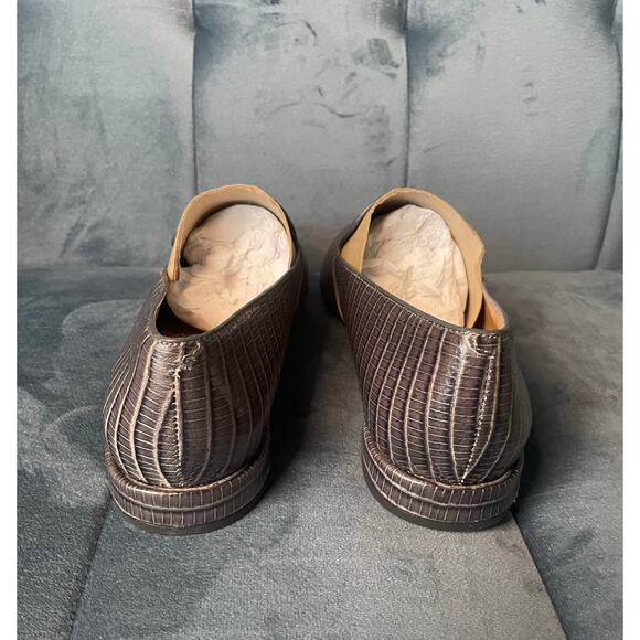 New Sarto by Franco Sarto Grey Embossed Leather Loafers U.S. Women's Size 6.5 - Picture 4 of 7